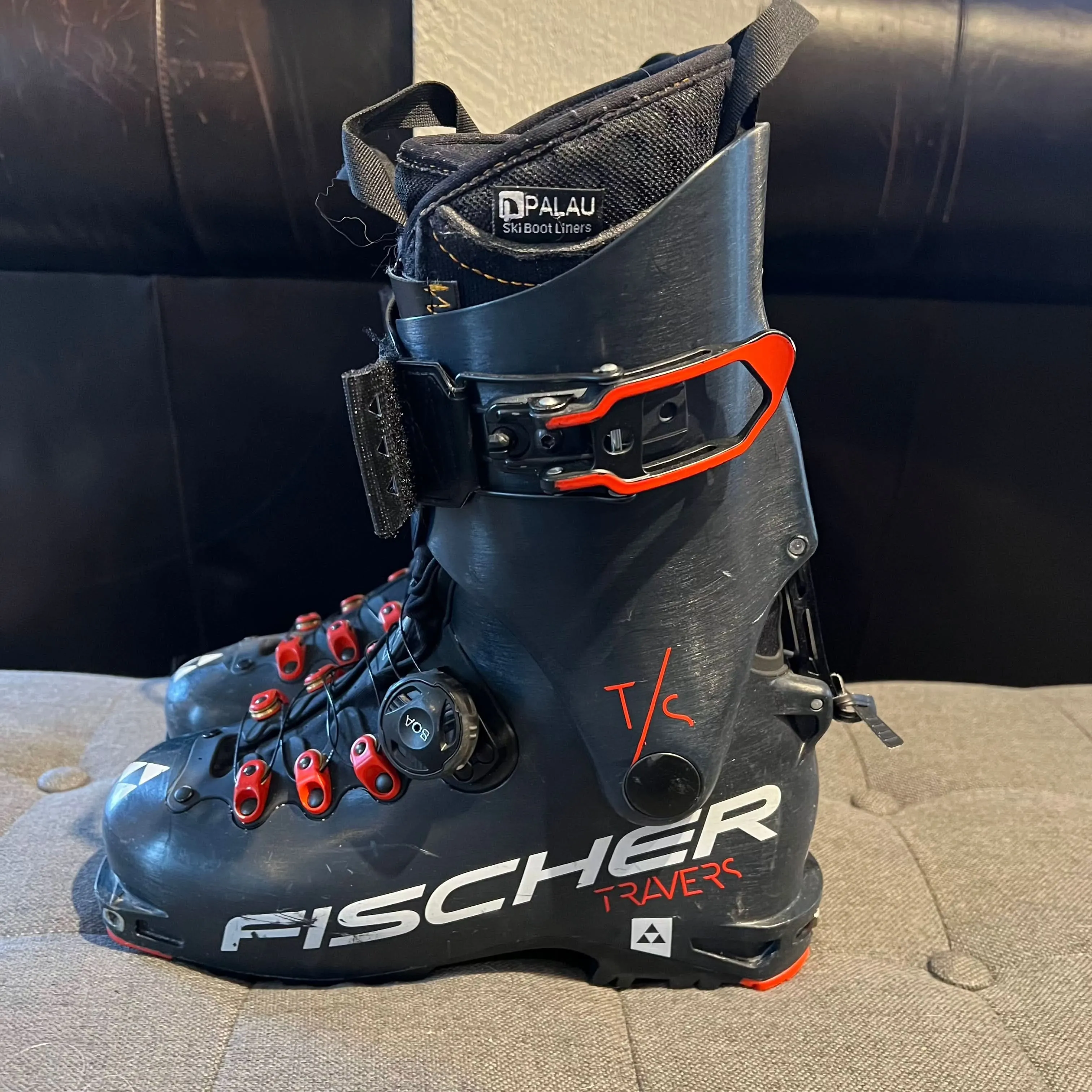 25.5 Fischer Travers ts with upgraded liner