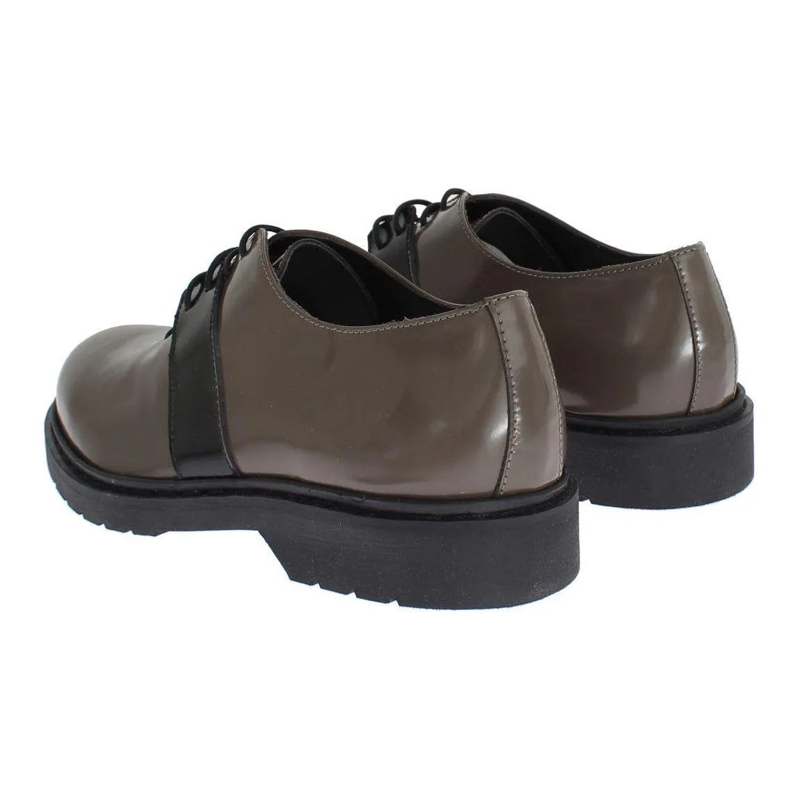 AI_ Elegant Gray Brown Leather Lace-up Shoes