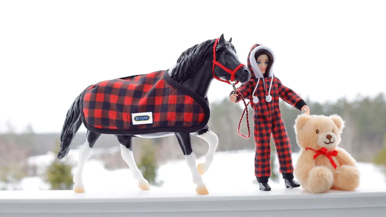 Cinders | 2024 Holiday Pony Playset