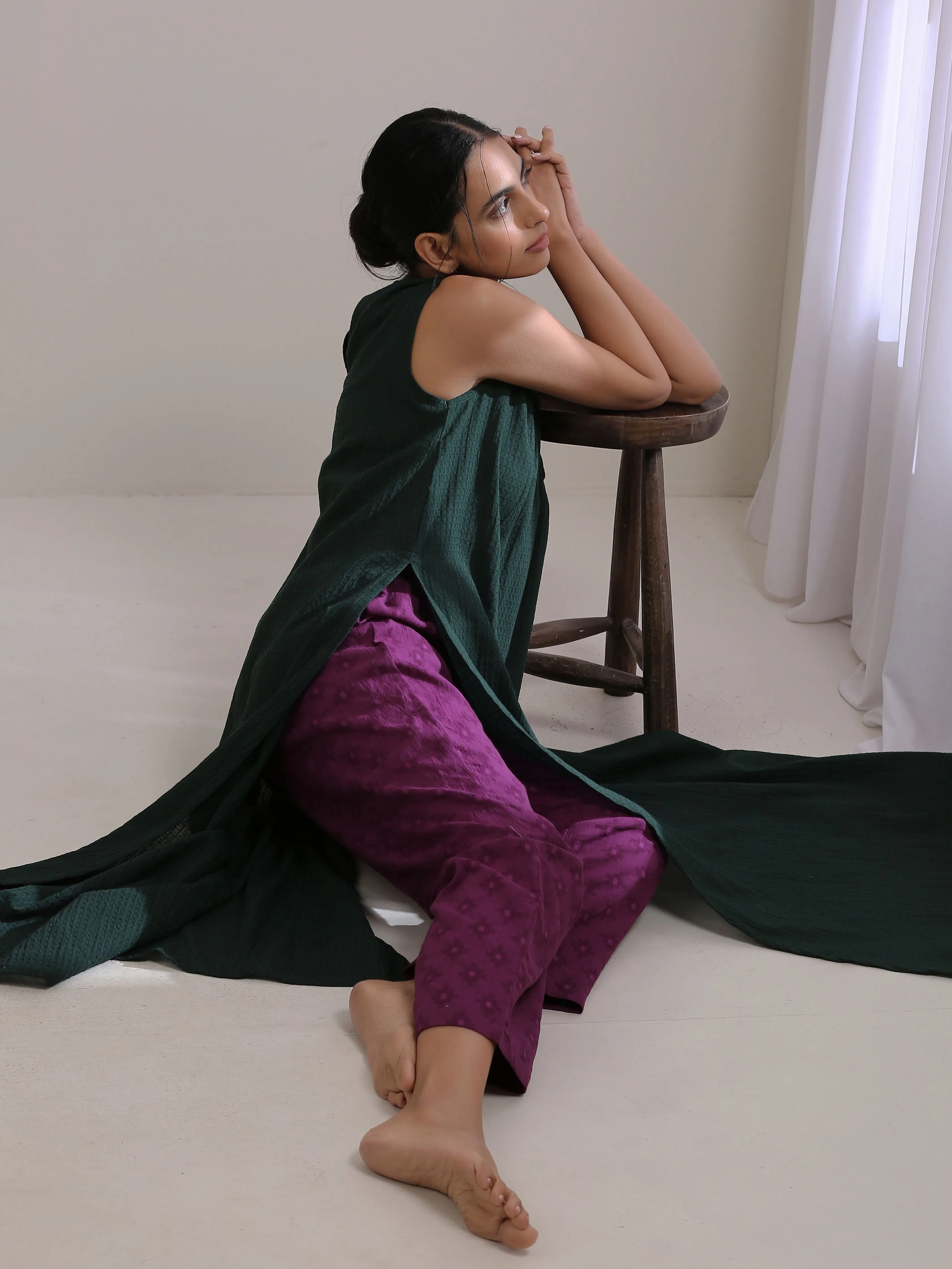 Dark Green Dobby Sleeveless Kurta Pant Set | Relove