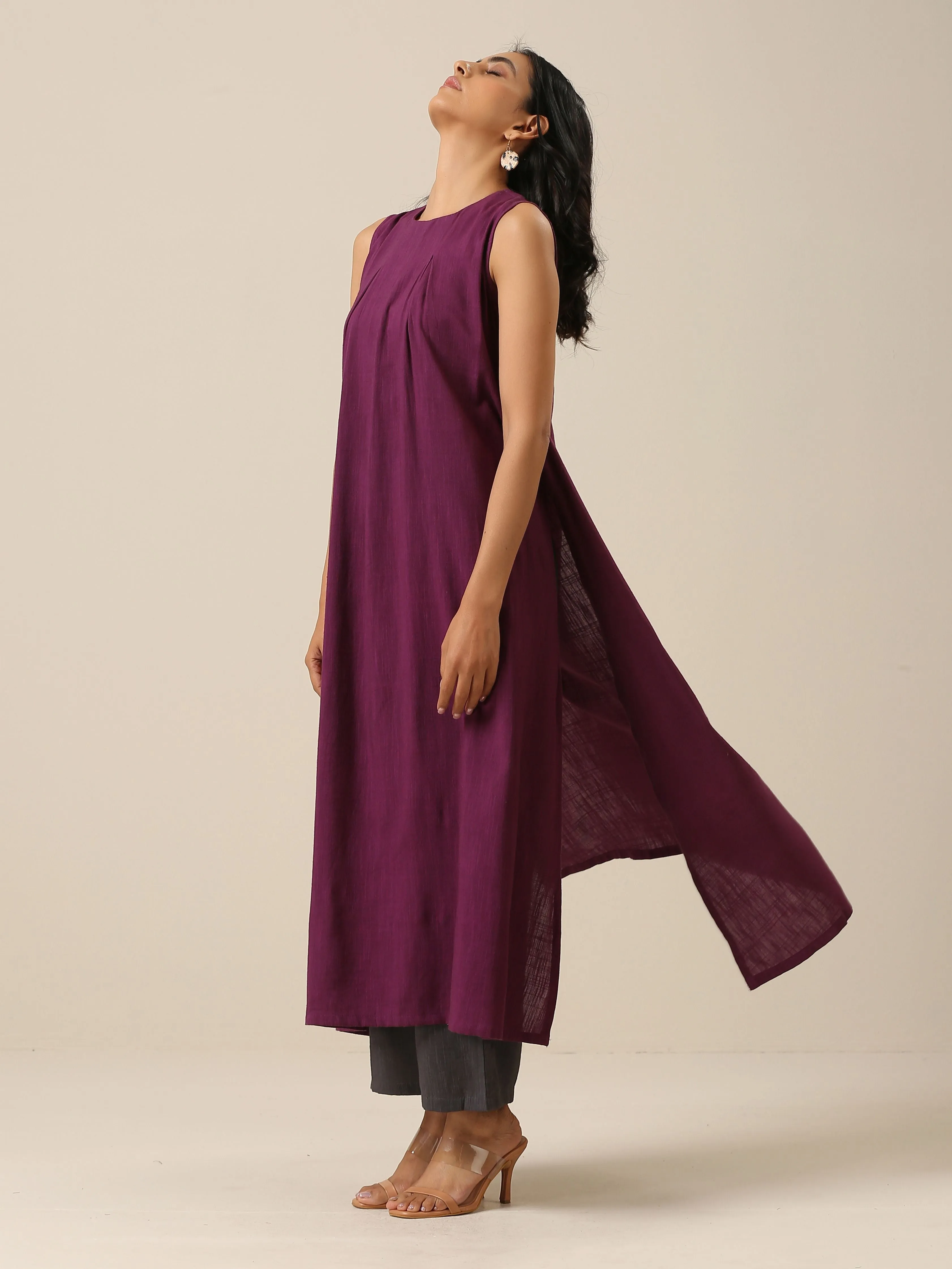 Plum Purple Slub Texture Sleeveless Kurta Pant Set