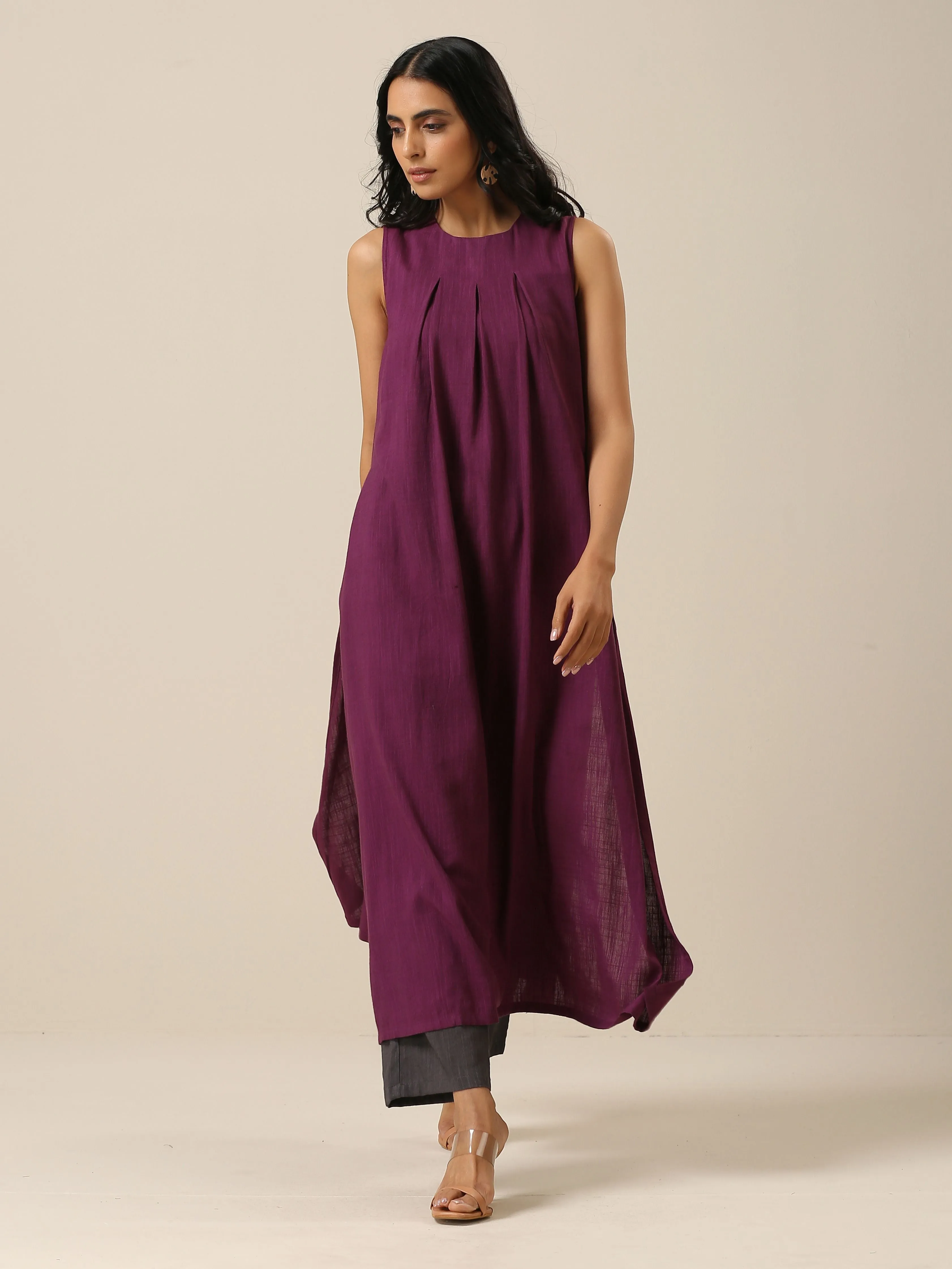 Plum Purple Slub Texture Sleeveless Kurta Pant Set