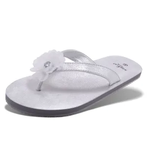 Quinn Sandal - White Milk Flower V-Strap Wanderlust Footbed